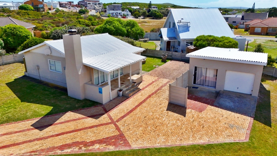 3 Bedroom Property for Sale in Struisbaai Western Cape